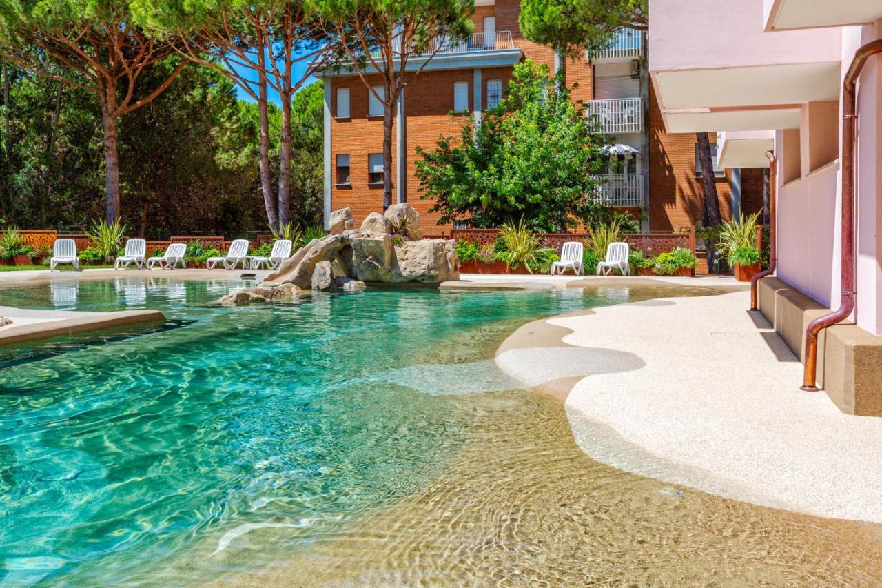 Bosco Canoro Bibione Resort Exterior foto